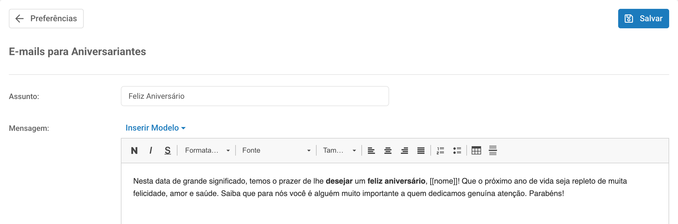 Editor do e-mail de aniversário com assunto e mensagem; a seta indica Salvar.